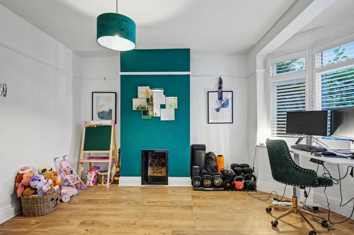 Images for Moulsham Lodge, Chelmsford, Essex EAID:3363689002 BID:1388407