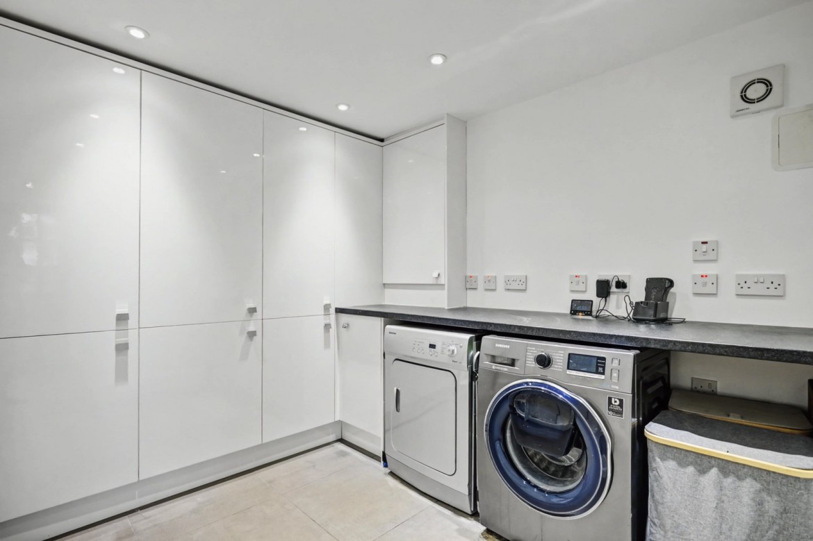 Images for Moulsham Lodge, Chelmsford, Essex EAID:3363689002 BID:1388407