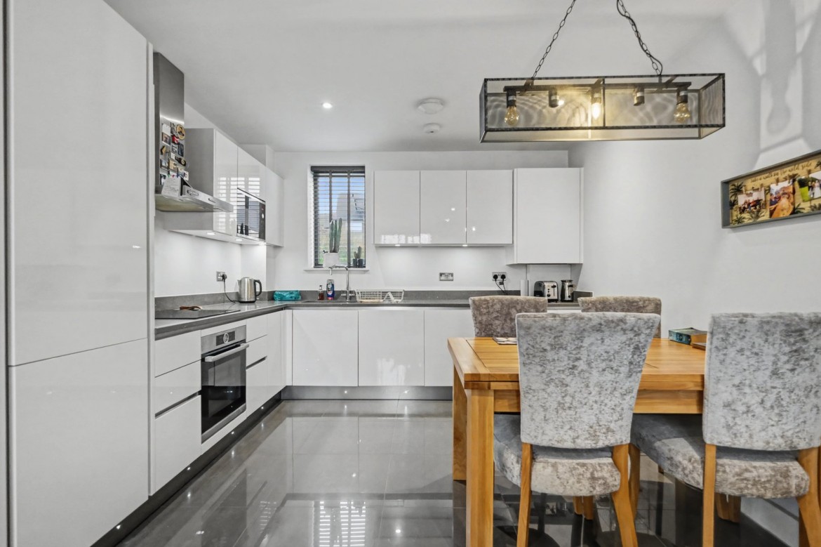 Images for Hardy Close, Chelmsford, Essex EAID:3363689002 BID:1388407