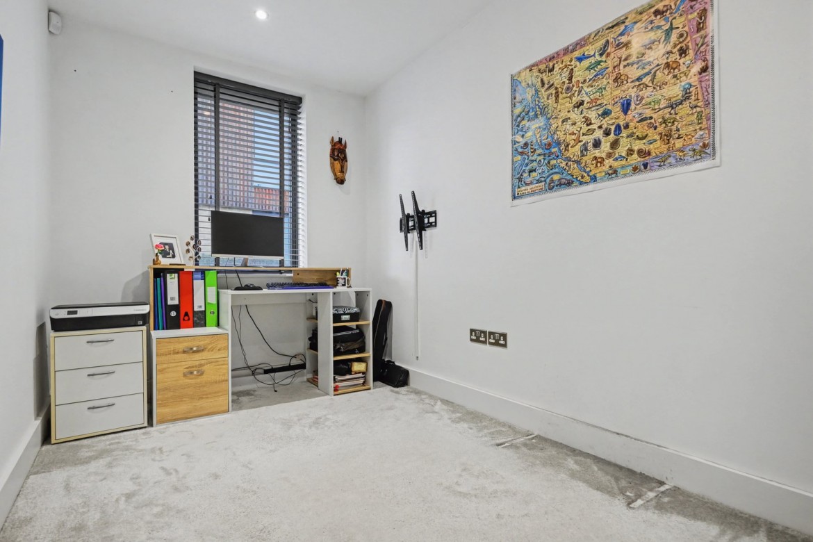 Images for Hardy Close, Chelmsford, Essex EAID:3363689002 BID:1388407