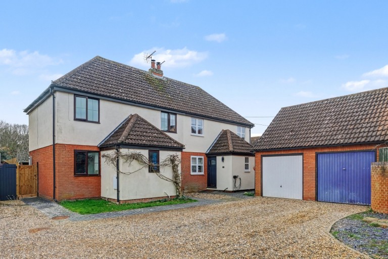 Howe Street, Chelmsford, Essex - EAID:3363689002, BID:1388407