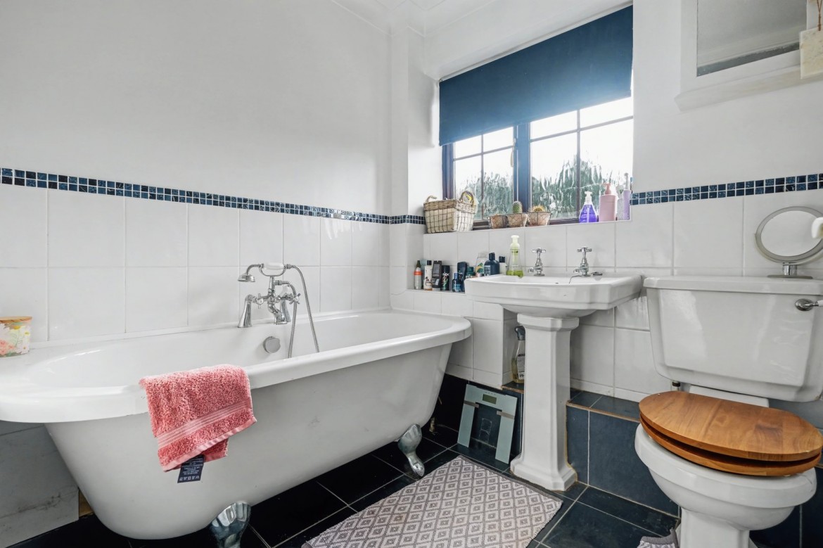 Images for Howe Street, Chelmsford, Essex EAID:3363689002 BID:1388407