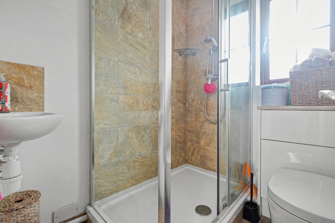 Images for Howe Street, Chelmsford, Essex EAID:3363689002 BID:1388407