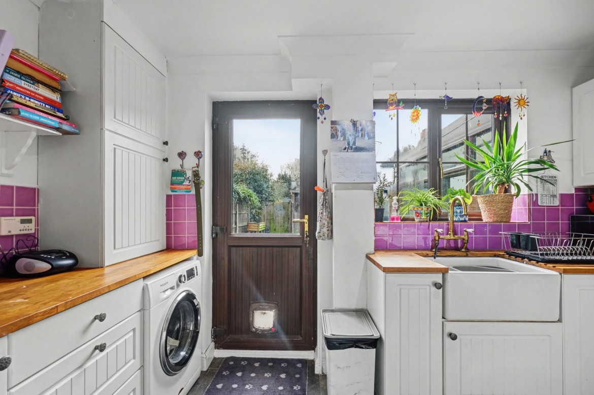 Images for Howe Street, Chelmsford, Essex EAID:3363689002 BID:1388407