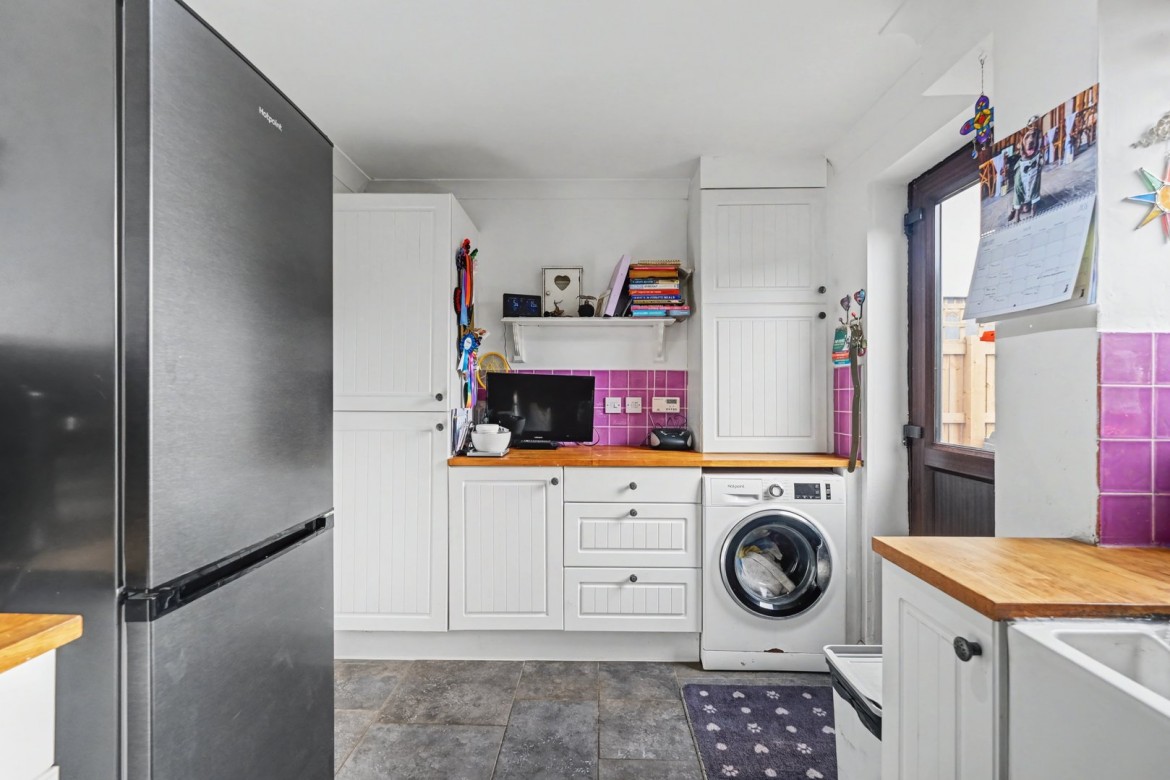 Images for Howe Street, Chelmsford, Essex EAID:3363689002 BID:1388407