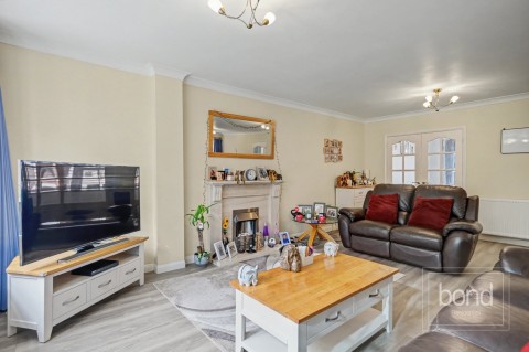 Danbury, Chelmsford, Essex - EAID:3363689002, BID:7608502