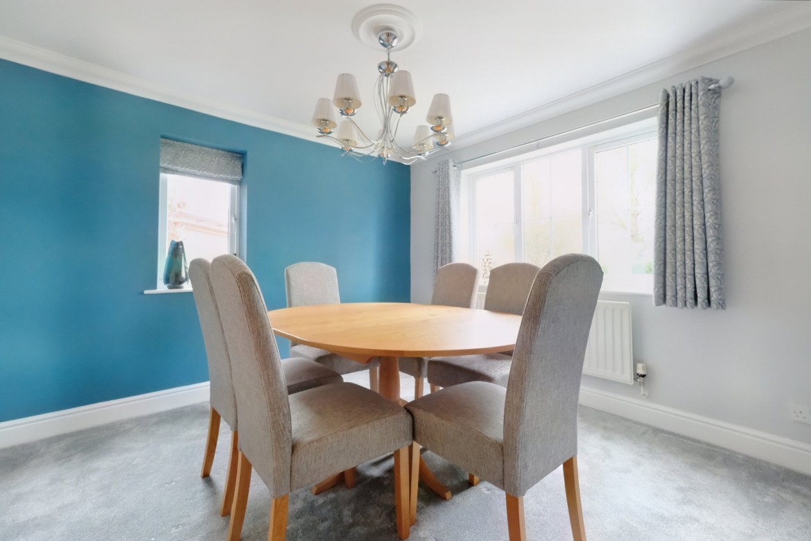 Images for Chancellor Park, Chelmsford, Essex EAID:3363689002 BID:1388407