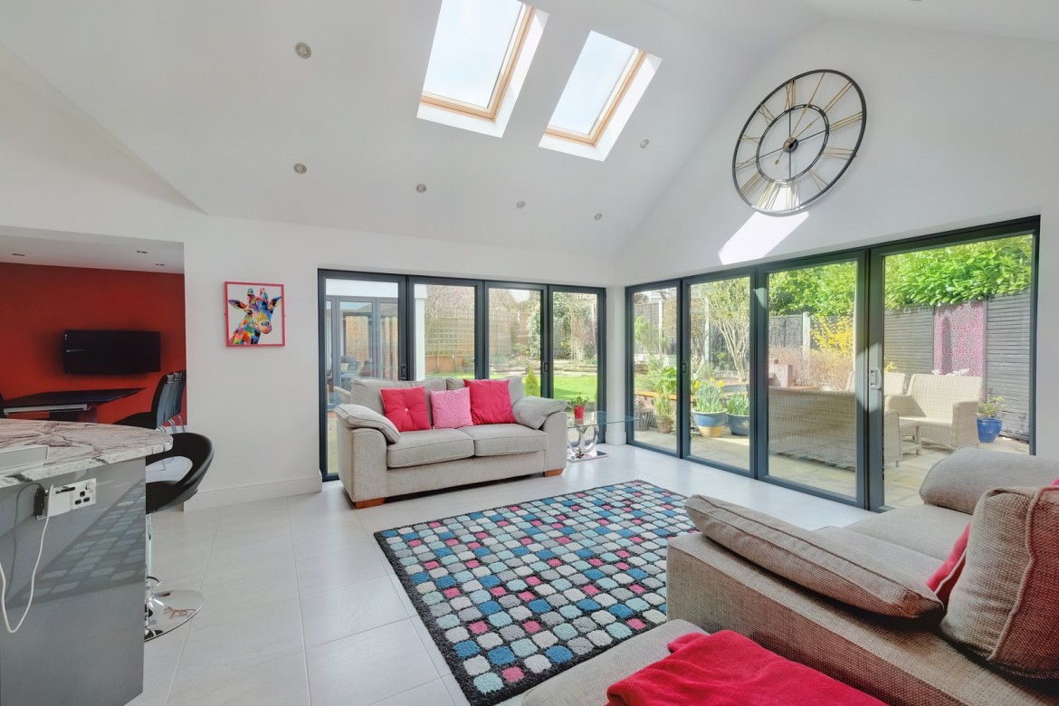 Images for Chancellor Park, Chelmsford, Essex EAID:3363689002 BID:1388407