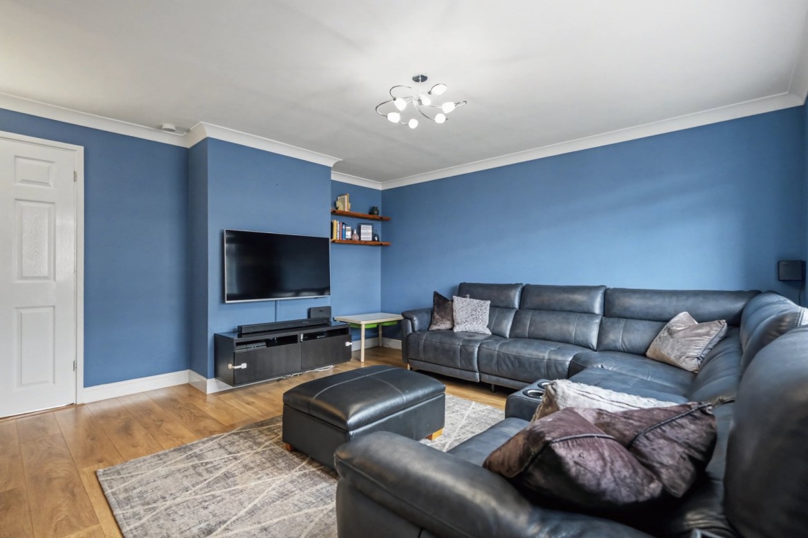 Images for Canuden Road, Chelmsford, Essex EAID:3363689002 BID:1388407