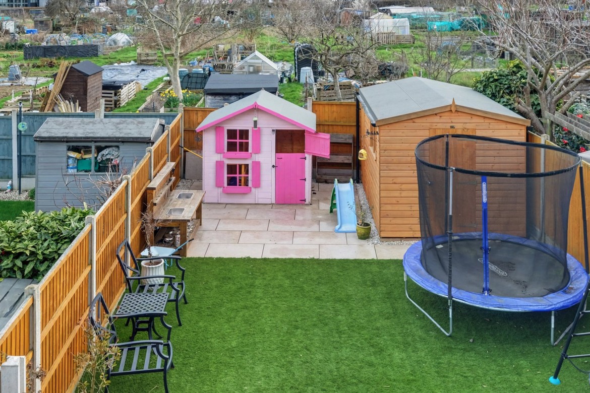 Images for Canuden Road, Chelmsford, Essex EAID:3363689002 BID:1388407