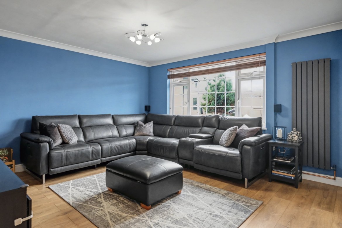 Images for Canuden Road, Chelmsford, Essex EAID:3363689002 BID:1388407