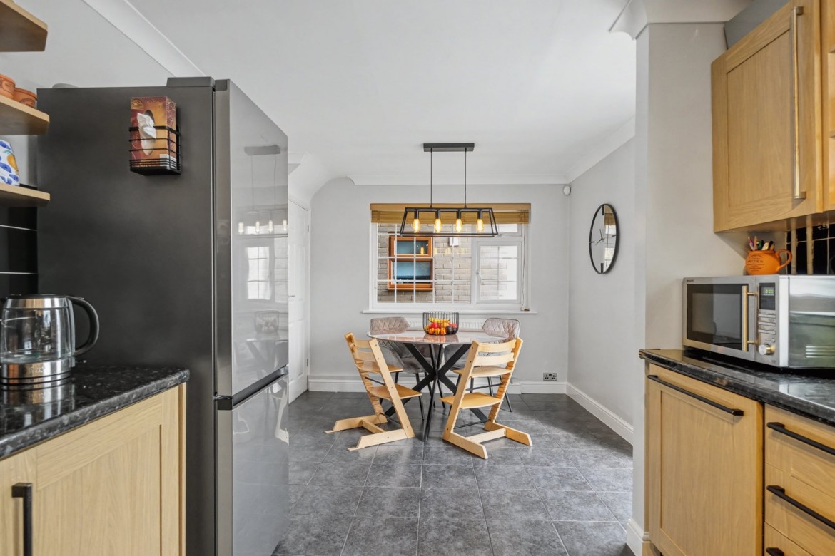 Images for Canuden Road, Chelmsford, Essex EAID:3363689002 BID:1388407