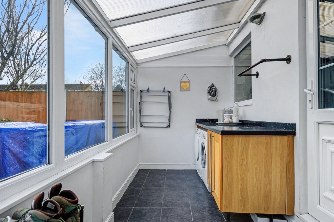 Images for Canuden Road, Chelmsford, Essex EAID:3363689002 BID:1388407