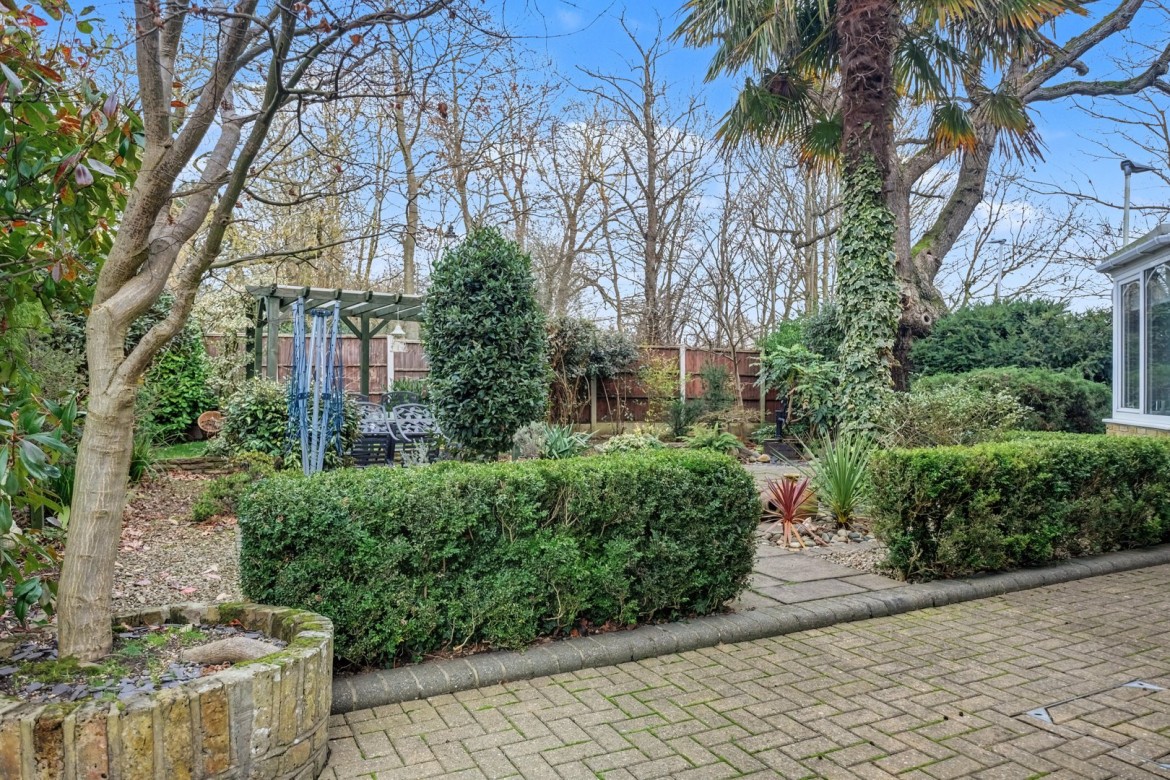 Images for Green Close, Chelmsford, Essex EAID:3363689002 BID:1388407