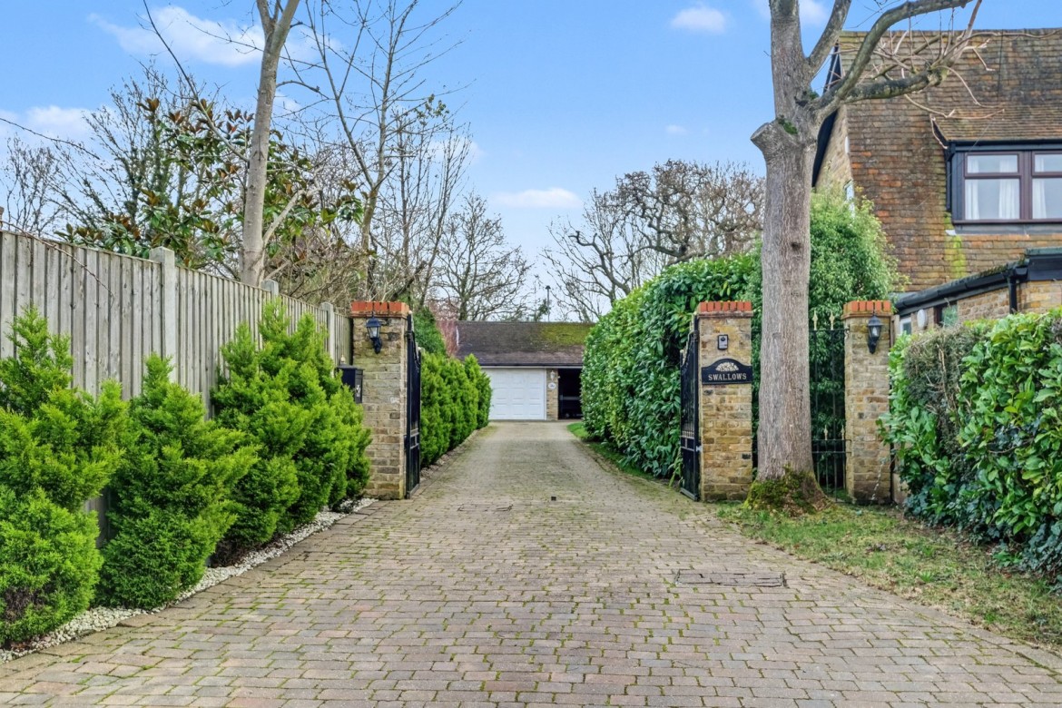 Images for Green Close, Chelmsford, Essex EAID:3363689002 BID:1388407