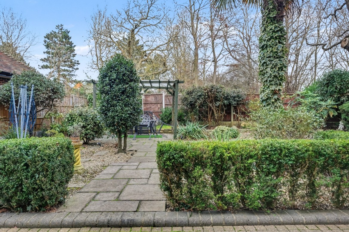 Images for Green Close, Chelmsford, Essex EAID:3363689002 BID:1388407