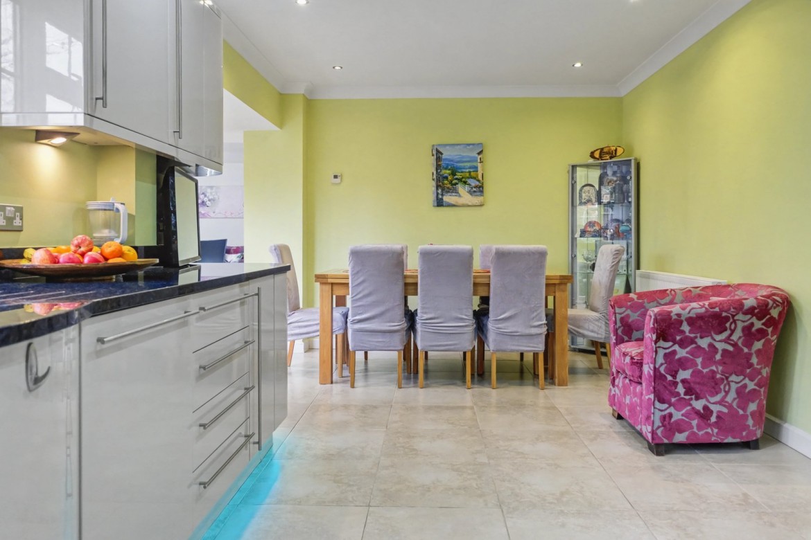 Images for Green Close, Chelmsford, Essex EAID:3363689002 BID:1388407