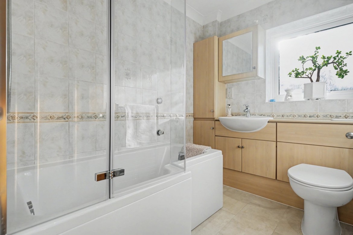 Images for Galleywood, Chelmsford, Essex EAID:3363689002 BID:1388407