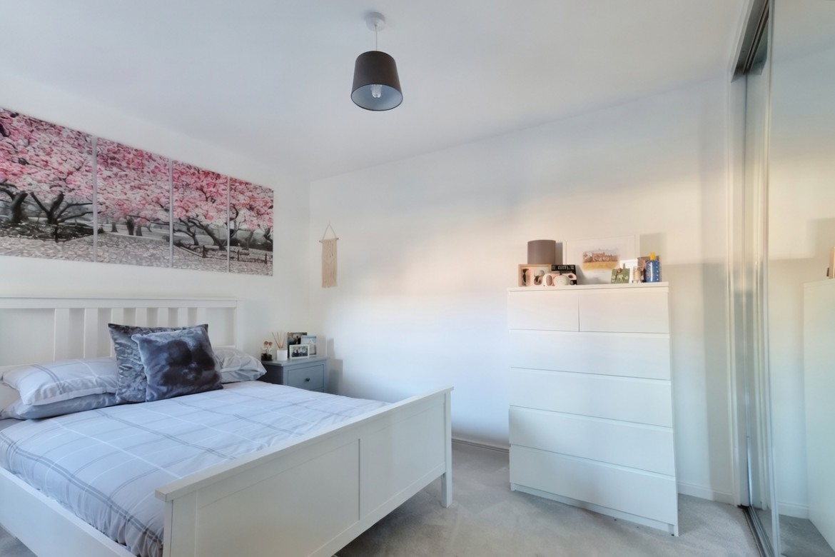 Images for Victoria Road, Chelmsford, Essex EAID:3363689002 BID:1388407